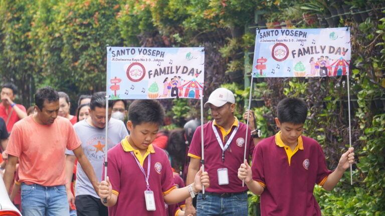 Berita Seputar Kampus Santo Yoseph – Sukseskan Family Day Sekolah Santo Yoseph, Jalin Keakraban Orang Tua dan Anak